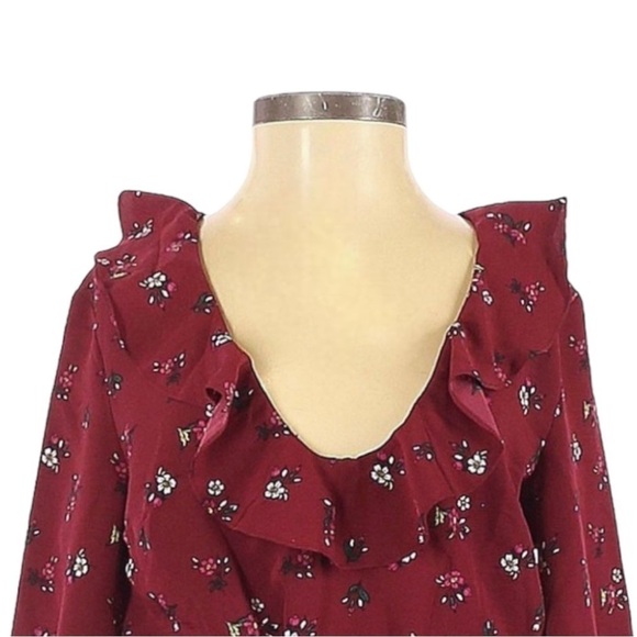 🌺 TopShop Burgundy Ditsy Floral Print Ruffle Front Pirate Blouse Size 2 - Picture 3 of 10